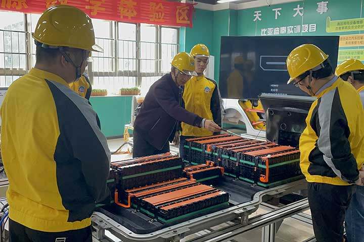 打工人的出路在哪里？